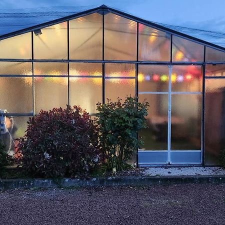 Gite De Charme Proche Loire A Velo Avec Jacuzzi Privatif Savonnières 外观 照片